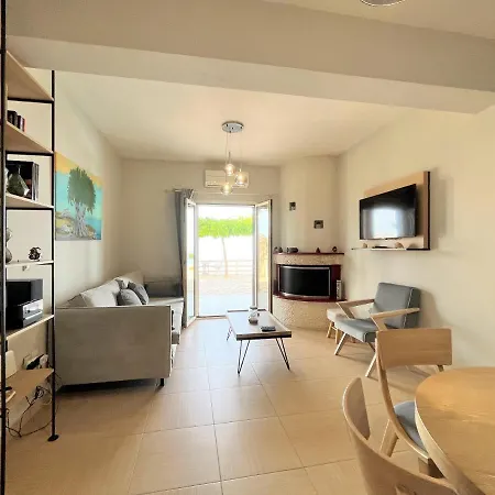 Private, Pool, Sunsets, Beaches, Amenities - Eleni Athanion