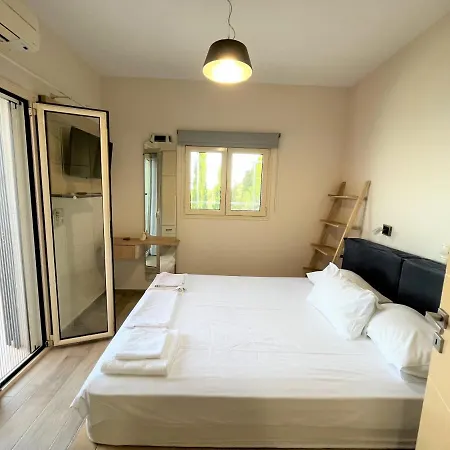Villa Private, Pool, Sunsets, Beaches, Amenities - Eleni