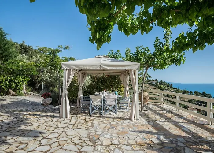 Private, Pool, Sunsets, Beaches, Amenities - Eleni Atháni