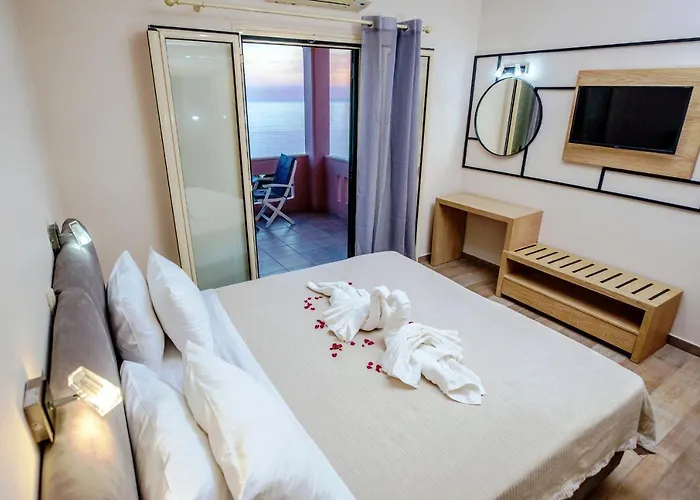 Private, Pool, Sunsets, Beaches, Amenities - Eleni * Atháni