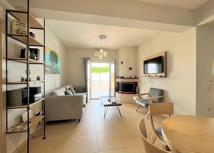 Private, Pool, Sunsets, Beaches, Amenities - Eleni Atháni